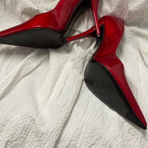 Candy Apple Red 2.5” Heels - Picture 3 of 3